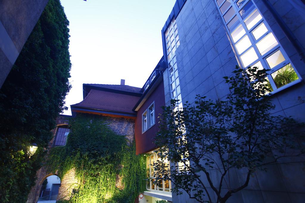Stadthotel Engel Ettlingen Luaran gambar