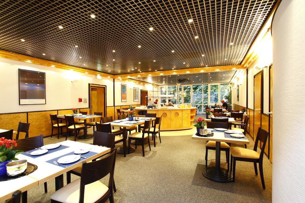 Stadthotel Engel Ettlingen Luaran gambar