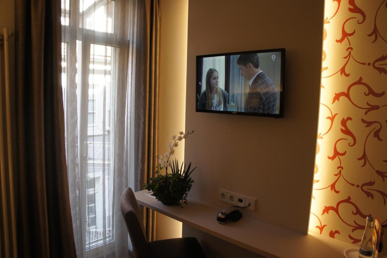 Stadthotel Engel Ettlingen Luaran gambar
